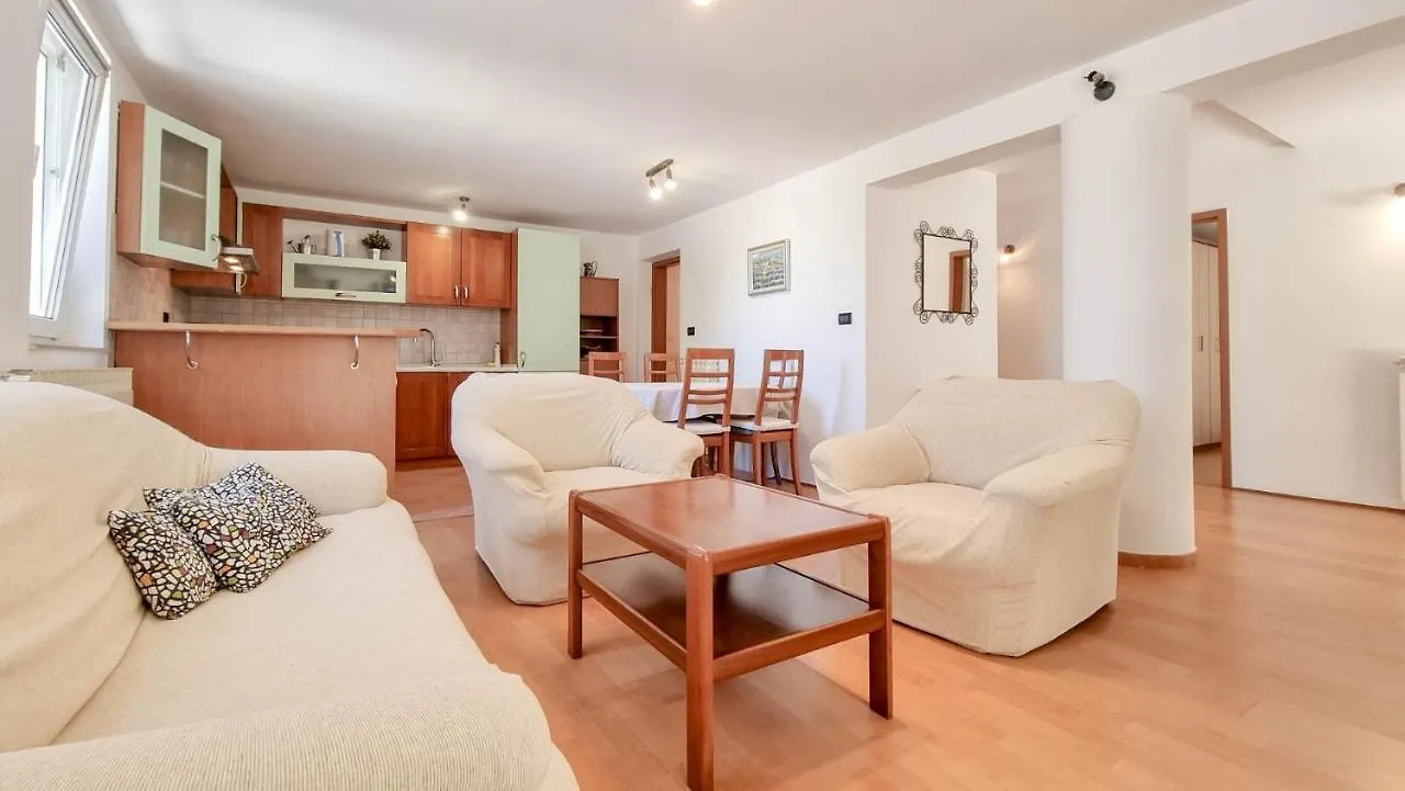 Appartement Ena à Novigrad Istria